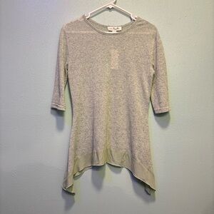 NWT Simply Noelle Heather Green Asymmetrical 3/4 Sleeve Tunic Size S/M